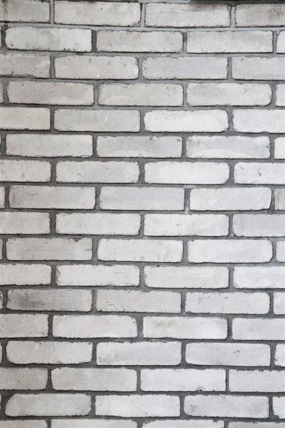 Środek biały, płytka cięta z cegły rozbiórkowej