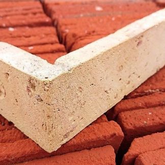Narożnik środkowy żółty, cięty z cegły rozbiórkowej
